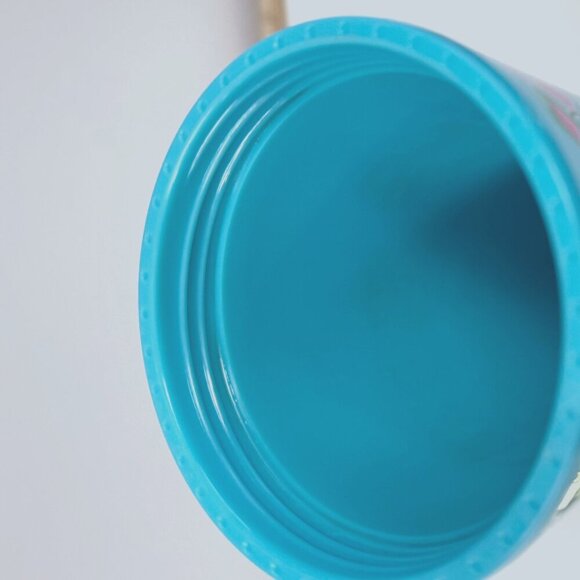 Lilly Pulitzer Acrylic Tumbler with Straw 24 oz Gold Lid EUC - Picture 4 of 7